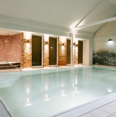 Schwimmbad indoor