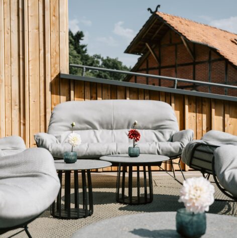 Bar mit Dachterrasse im Landhaus Averbeck
